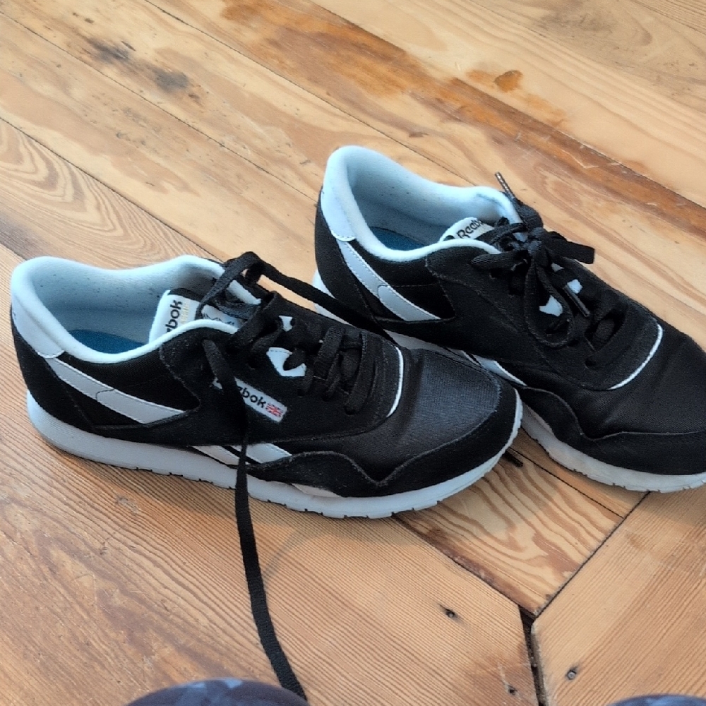 Reebok Classic Black and White Trainers